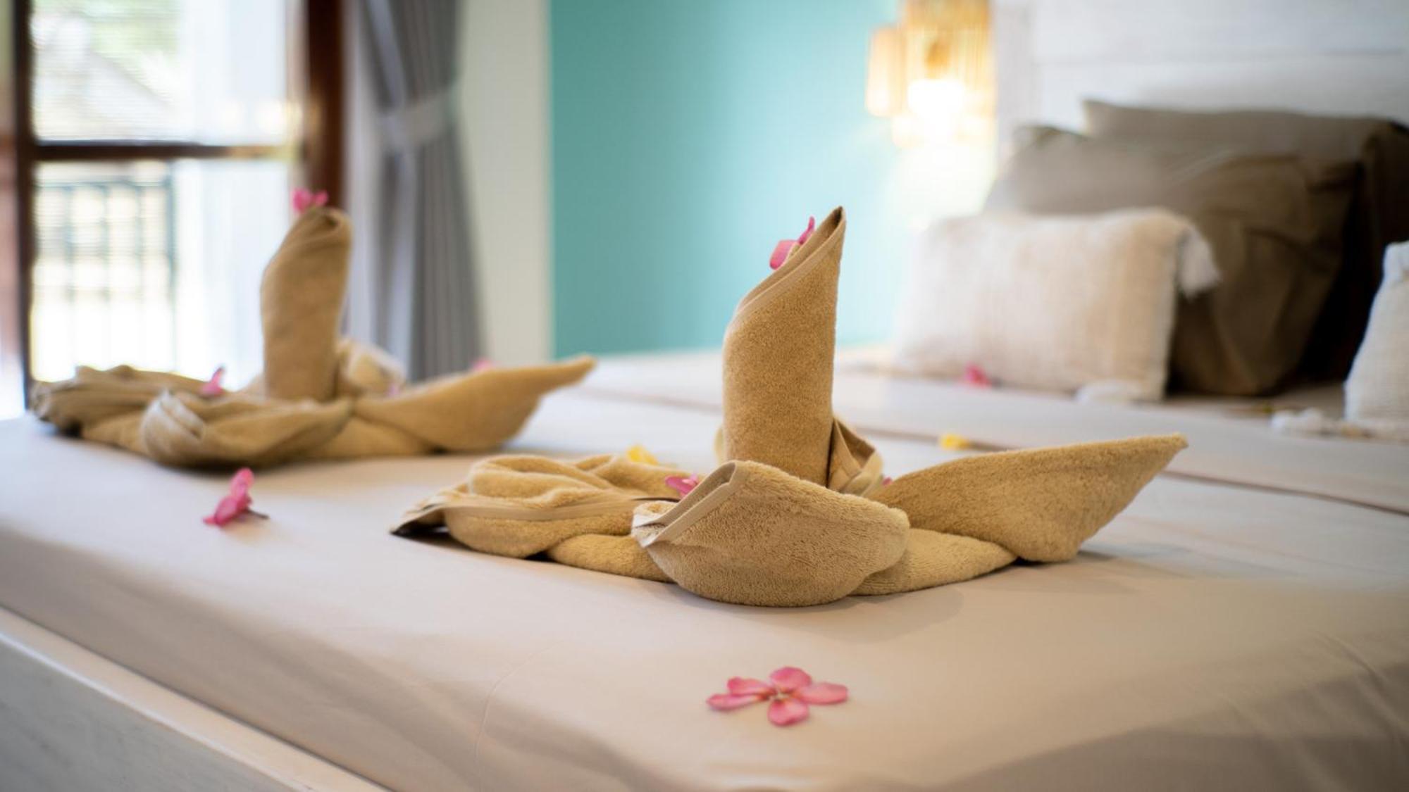 The White Bay Lombok Apartment Kuta  Екстериор снимка