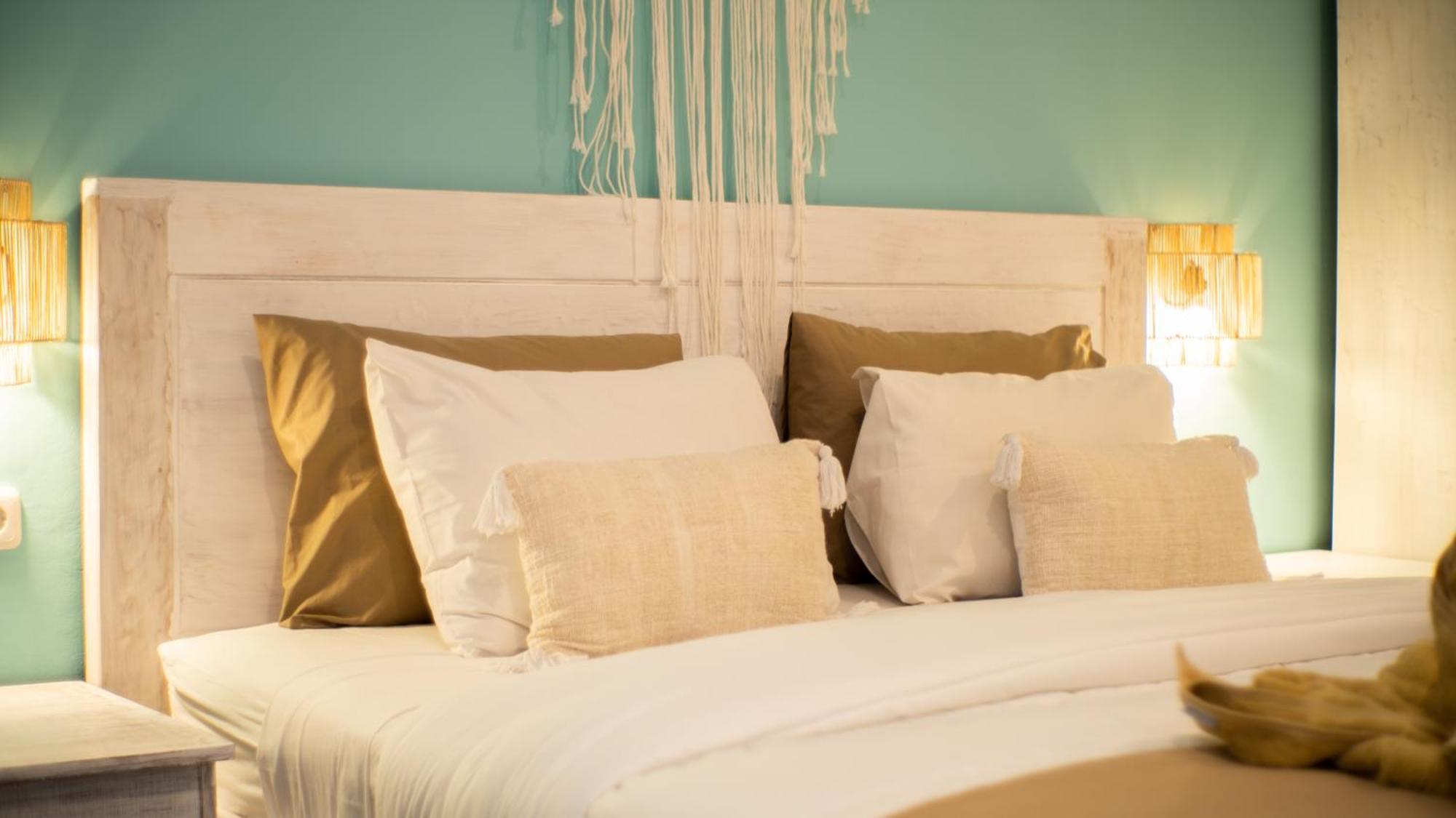 The White Bay Lombok Apartment Kuta  Екстериор снимка